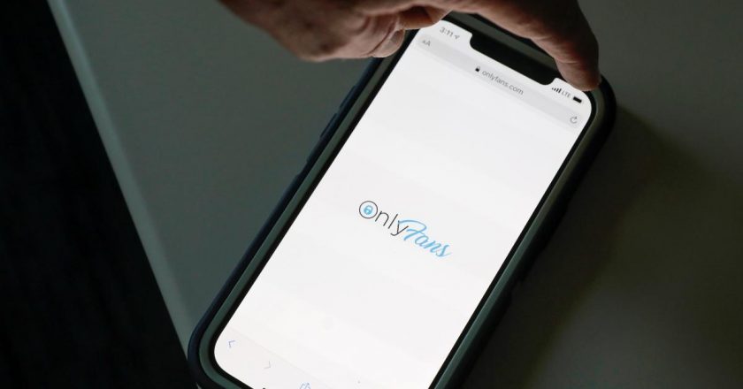 El sindicato de meretrices festejó que la plataforma OnlyFans no censurará el contenido erótico: «Nuestras voces fueron escuchadas»