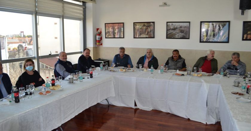 Las 62 organizaciones reunió a su mesa chica de cara a las elecciones de la CGT y la CATT