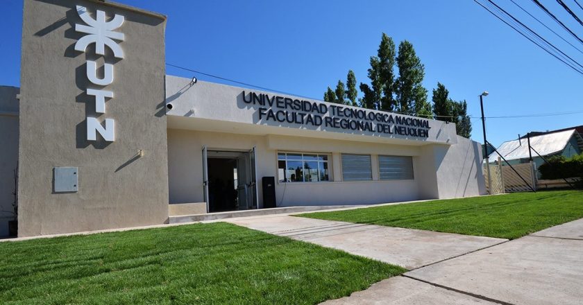 Se calienta la paritaria docente: Desde la UTN reclaman casi un 50% de aumento salarial