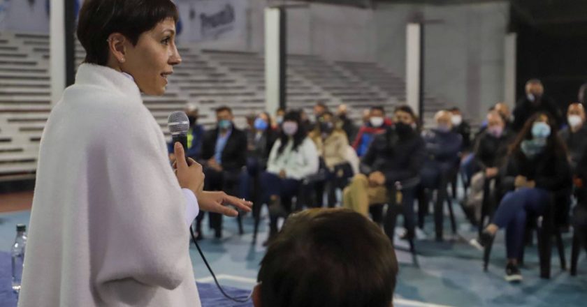 «Las 62» de Quilmes, Berazategui y Florencio Varela y la CGT respaldaron las listas de concejales de Mayra Mendoza