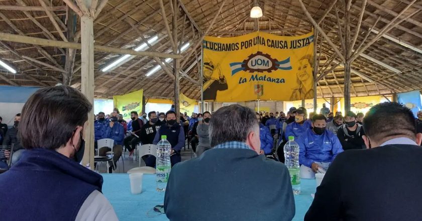 También desde La Matanza redoblan la presión para que Caló reabra las paritarias de la UOM