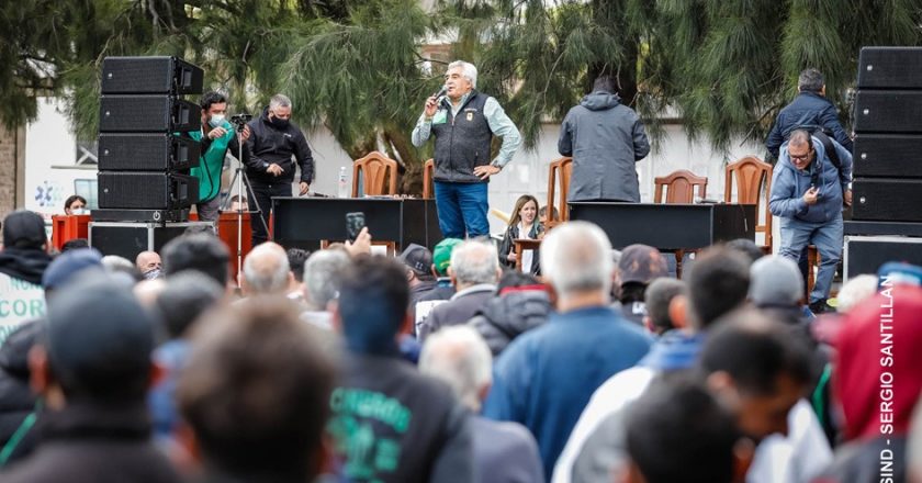 Con una asamblea multitudinaria, Coria inició el proceso electoral de Guincheros y obliga al moyanismo a decidir si juega a perder