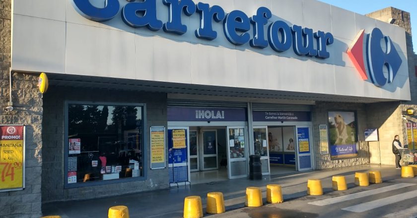 Orden de restricción a dirigente de Comercio San Martín por persecución y hostigamiento a dos trabajadoras de Carrefour