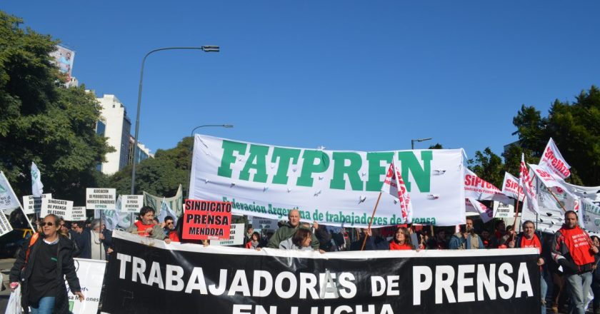 Trabajadores de prensa escrita paralizan las redacciones de todo el país por sueldos dignos