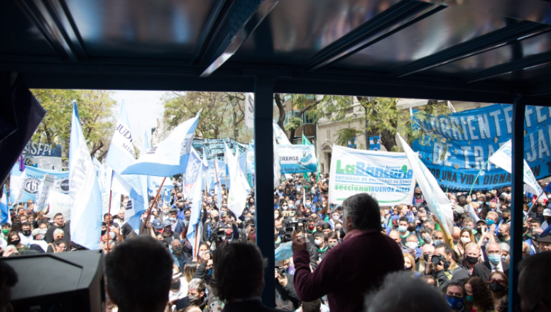 Masiva movilización en rechazo al avance de la Justicia porteña sobre la nacional: «Parece una cuestión jurídica pero es política»