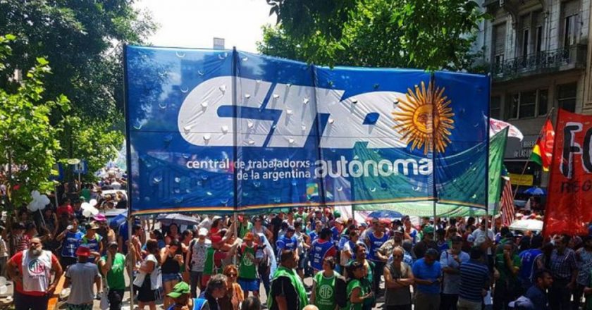 La CTA Autónoma marcha hoy «contra la postura extorsiva del FMI», pedirá el enjuiciamiento de Macri por el endeudamiento y volverá a reclamar un salario universal