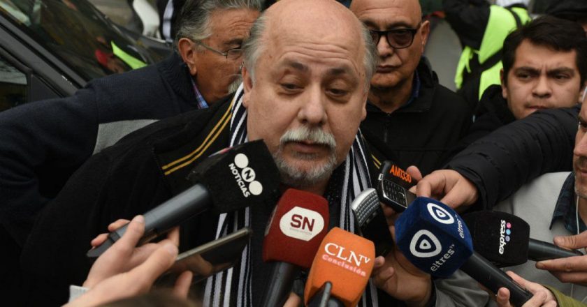 «Le pedimos al Municipio que controlen los recibos de sueldos de los choferes de taxis»