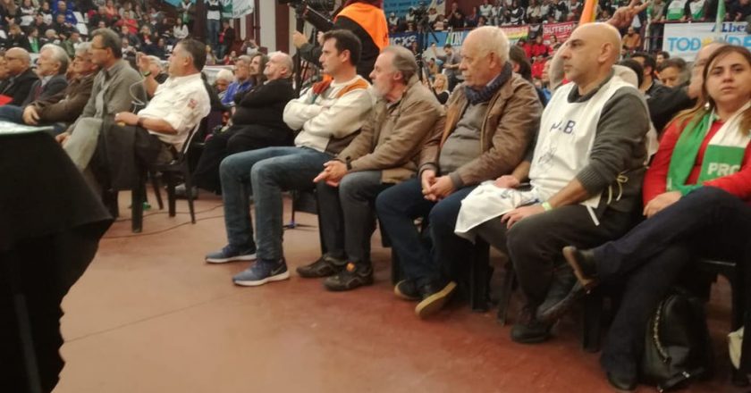 Los judiciales bonaerenses van a las urnas con una oposición que amenaza con desbancar a Abramovich