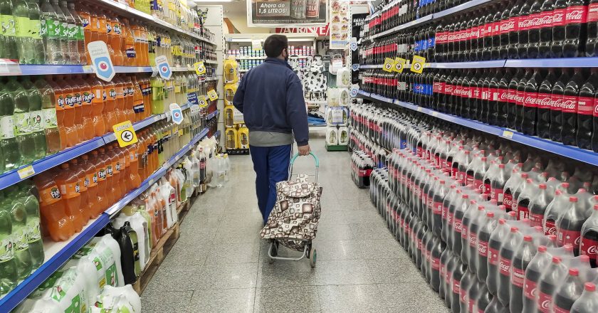 La inflación que miden los gremios perforó el 3% en noviembre pero sigue en niveles altos