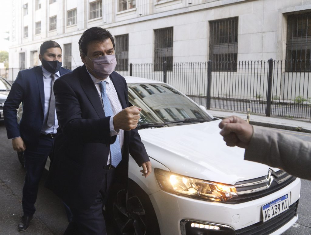 Moroni adelantó que publicarán una circular con "todos los criterios