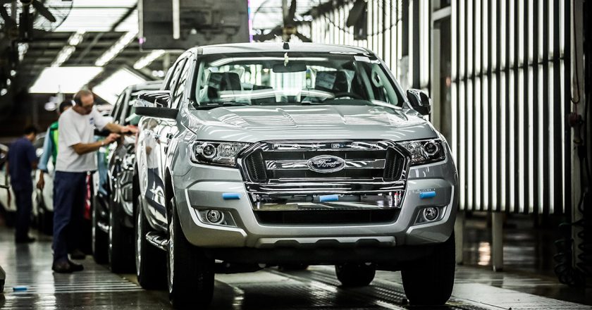 Ford cerró el año con un aumento del 35% de la producción comparado con la prepandemia e incorporó 500 trabajadores en su planta de Pacheco