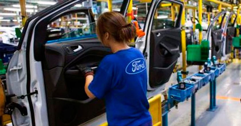 Ford amenaza con cerrar la planta de Pacheco si no le bajan impuestos: “No tiene futuro”
