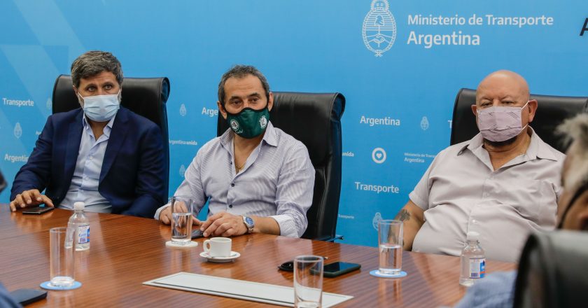 Guerrera, la CGT y la CATT constituyeron mesa de trabajo para revertir los cambios de bandera en los buques y evitar que se pierda empleo argentino