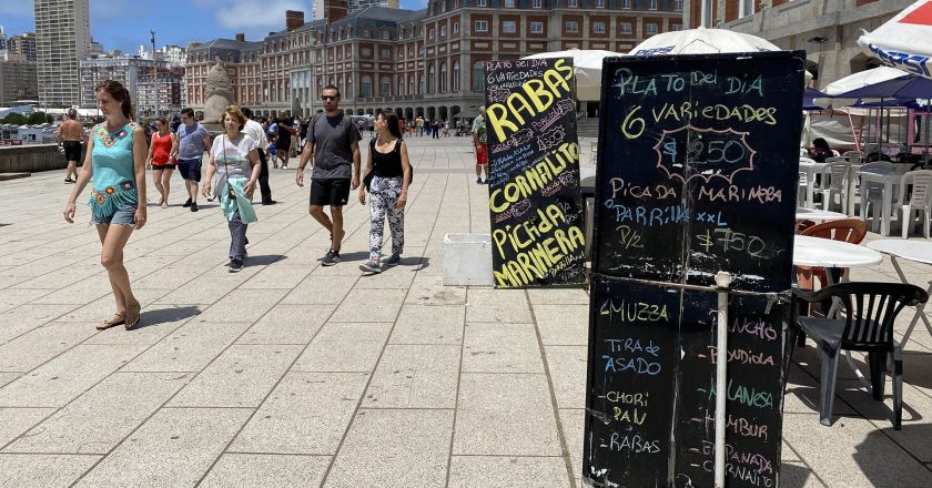 UTHGRA Mar del Plata detectó 95% de trabajo en negro en los locales gastronómicos de La Rambla