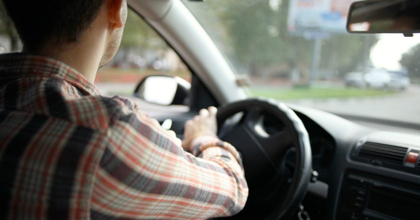 Taxistas rechazaron la llegada de Uber a Mercedes y ofrecieron en cambio capacitar y modernizar al chofer de taxi local