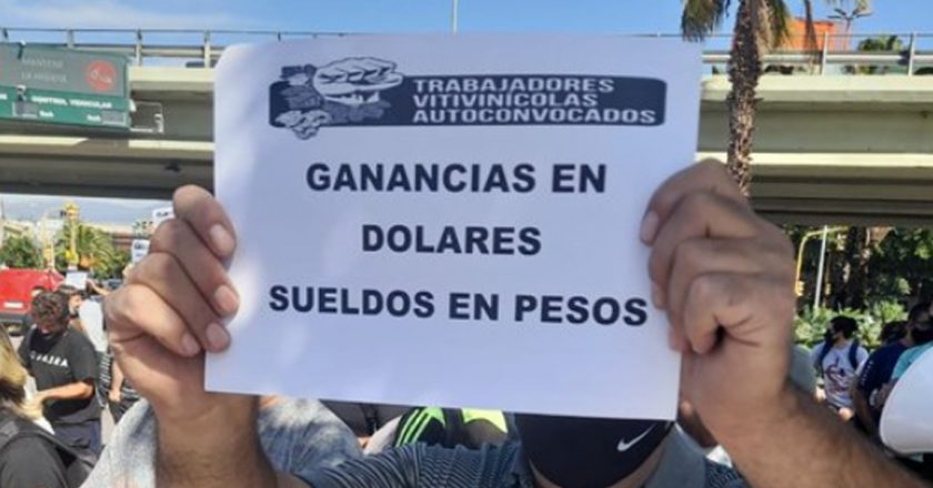 Vitivinícolas reclaman salarios y condiciones laborales: «Ganan en dólares y pagan sueldos por debajo de la canasta básica»