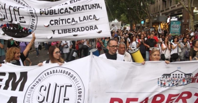 También en Mendoza el inicio temprano de clases llega sin acuerdo salarial y con una protesta docente