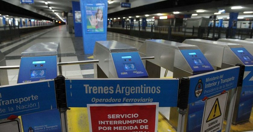 «Pollo» Sobrero amenaza con paralizar el Tren Sarmiento para que continúen los aislamientos por contracto estrecho de Covid-19