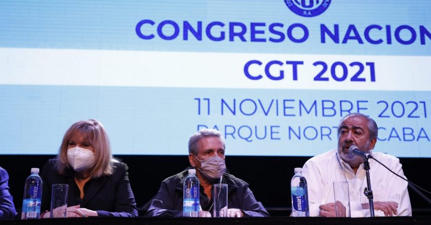 La CGT envió un sólo emisario a la reunión tripartita para pedir que las ART compartan «el financiamiento de las atenciones que brinden las obras sociales» a trabajadores con Covid