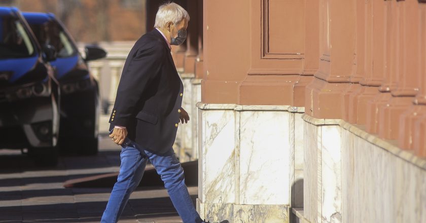 Caló pide mano dura con los especuladores: «Si no van a entregar los cortes baratos, no pueden estar en la Argentina. Hay que expropiarlos. Hay que poner mano dura. Y yo no soy de izquierda, eh»