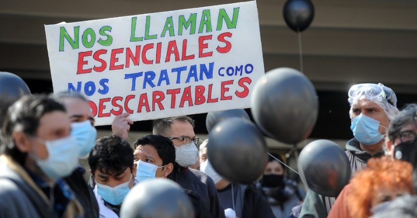 “Despedir enfermeras o enfermeros, con lo que los necesita el sistema de salud, es una aberración de Larreta”