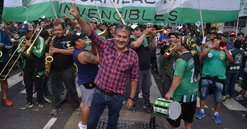 Camioneros confirma una huelga por 48 horas en Chubut con paralización del transporte petrolero: «Si no respetan a los camioneros y no nos dejan trabajar no va a trabajar nadie»