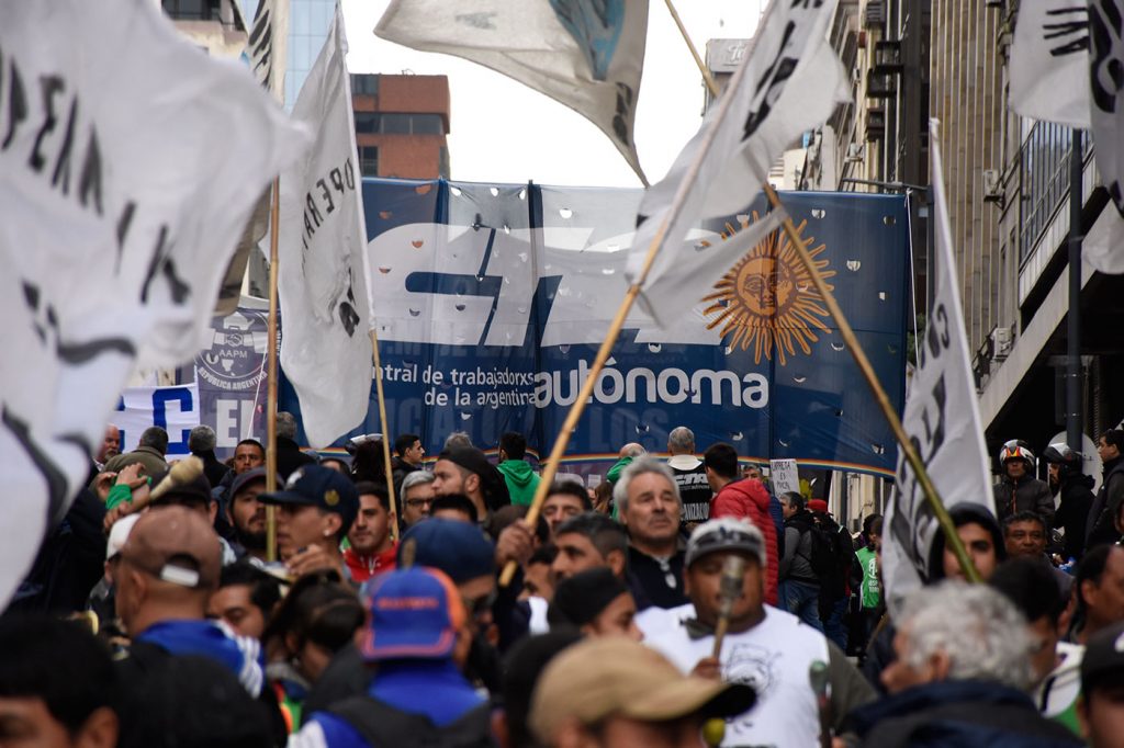 La CTA Autónoma argumentó su abstención frente al acuerdo que subió 45% el Salario Mínimo: "De ningún modo atiende la pérdida en el salario real"