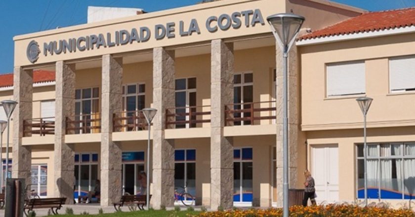 Los municipales del Partido de La Costa abrochan un aumento salarial del 60% y marcan el camino 2022 para la actividad