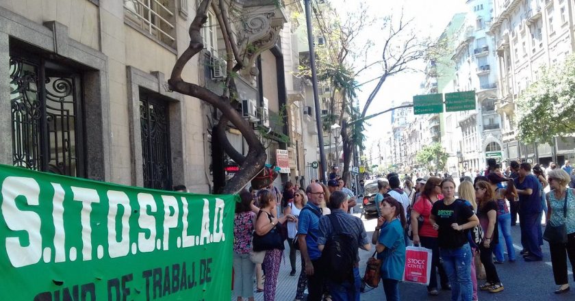 Gremio de la obra social docente Sitosplad convocó a jornada nacional de protesta por paritarias: «Ya registramos una pérdida salarial del 18,5%»