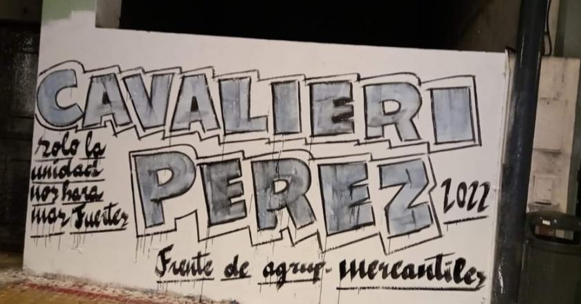 #EXCLUSIVO Aparecieron pintadas «Cavalieri – Perez 2022» en la Ciudad y se anticipa la disputa electoral en Comercio