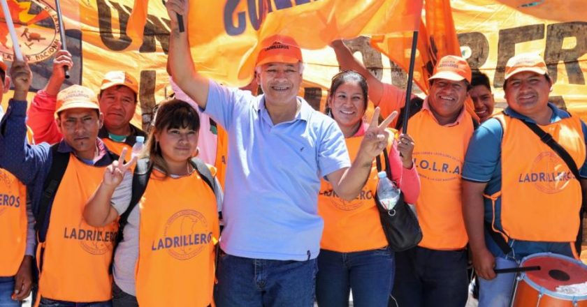 También los ladrilleros acordaron una mejora del 45% en paritarias y se consolida la primera pauta salarial del año