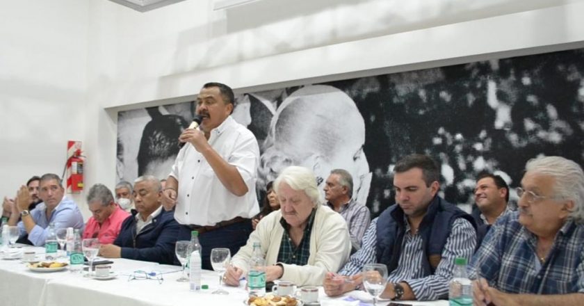 Las 62 Organizaciones mostraron preocupación por la economía y pidieron una reunión con Alberto: «Los trabajadores registrados de los gremios confederados están viendo que les llega muy de cerca la crisis»