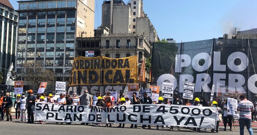 Las organizaciones sociales preparan una «Marcha Federal» y amenazan con intensificar las protestas callejeras si no hay más planes sociales