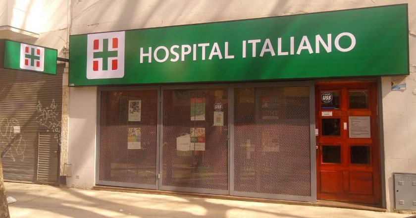 Denuncian que el Hospital Italiano despidió a 3 dirigentes del gremio de médicos que protestaban por la precarización de más de 2000 monotributistas