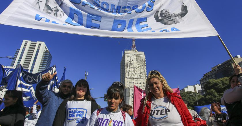 En medio de la emergencia, las Organizaciones Sociales ya piden la reapertura del Consejo Nacional para aumentar el Salario Mínimo