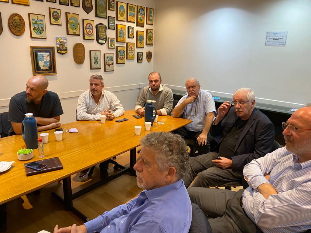 El Foro de Abogados de Sindicatos denunció una "ofensiva de los grupos concentrados de poder, los medios hegemónicos de comunicación y los partidos de derecha" contra los trabajadores