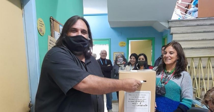 Potente triunfo de Baradel en el Suteba, que recuperó 5 distritos y le ganó a Romina Del Pla hasta en La Matanza