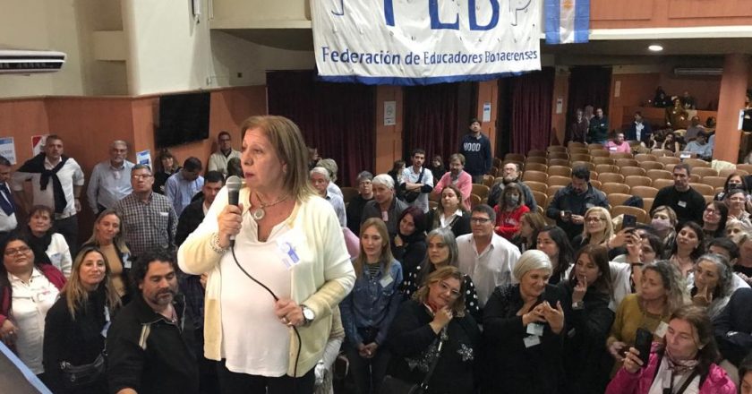 Otro recambio sindical: tras 16 años consecutivos, Mirta Petrocini dio un paso al costado y Liliana Olivera es la nueva presidenta de la FEB