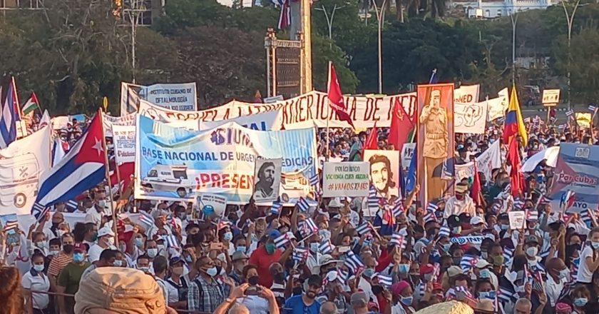 «Cachorro» Godoy se reunió con Díaz Canel y participó en Cuba de las celebraciones por el 1° de mayo