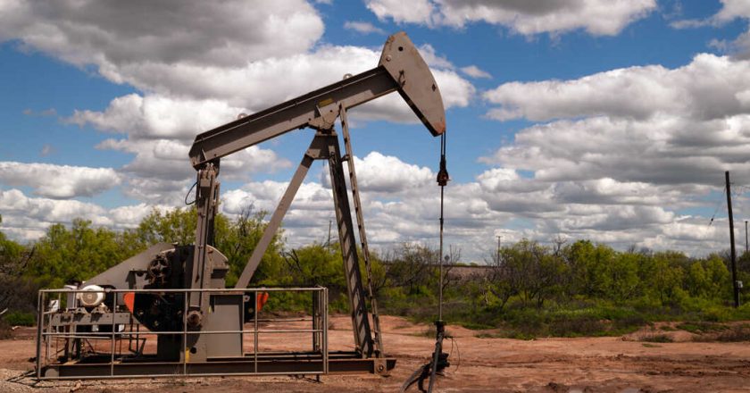 Petroleros privados acordaron la unificación de la alícuota por zona y derogaron el sistema de contratación «on call» de eventuales
