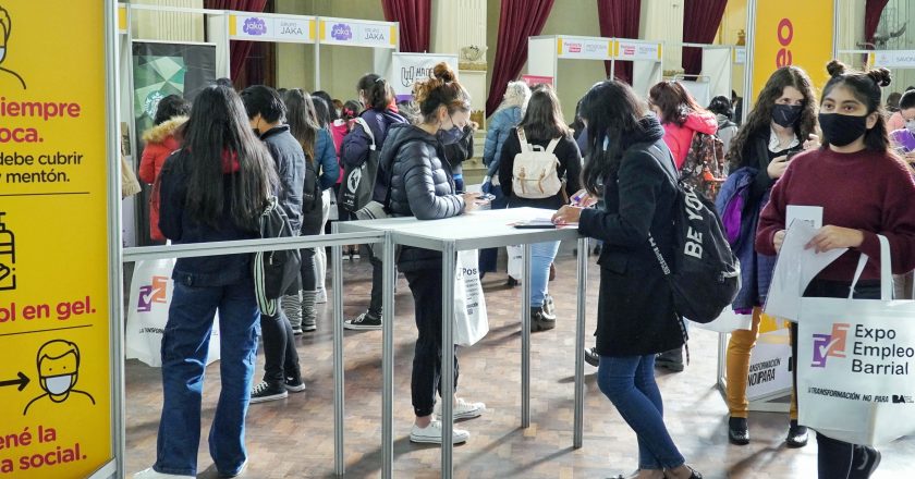 Tercera edición de la Expo Empleo Barrial porteña, esta vez con sede en Parque Avellaneda