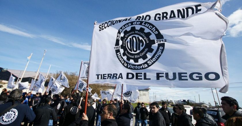 Tras el paro por tiempo indeterminado, la UOM Tierra del Fuego a un paso de firmar una paritaria 20 puntos superior a la que dejó Caló