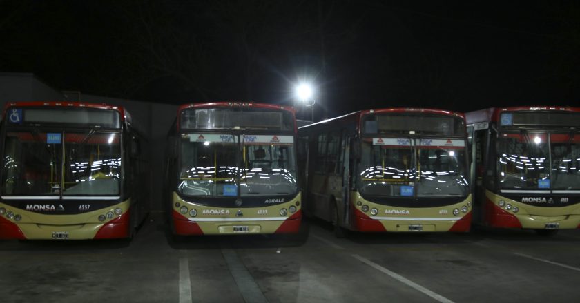 Choferes de la Línea 60 de colectivos lanza un paro por tiempo indeterminado en totos los ramales desde el lunes y no descartan cortes y movilizaciones