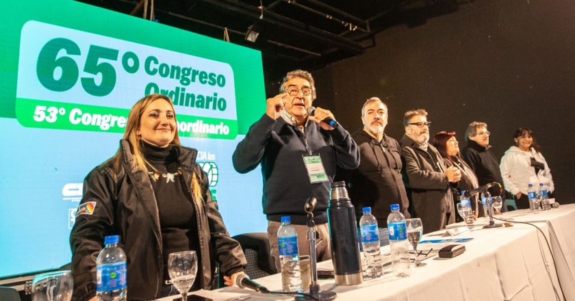 «Cachorro» Godoy sobre la paritaria estatal: «Desde ATE, aun considerando que es insuficiente, hemos aceptado este planteo del Gobierno pero reclamando el adelantamiento de la revisión»