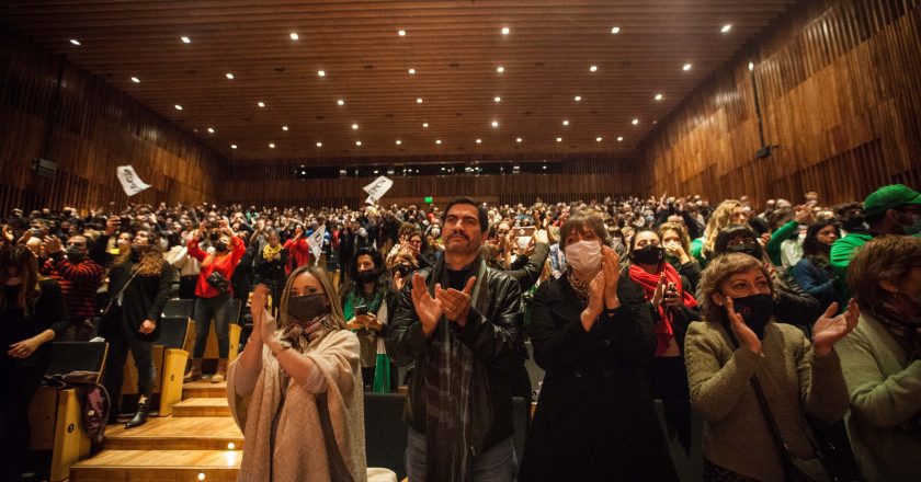 #Estatales Firman un nuevo convenio colectivo para el personal de los elencos estables de orquestas, coros y ballets