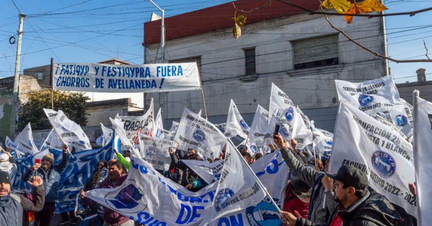 Delegados Químicos movilizaron para pedirle al interventor que convoque a elecciones y que se homologue la paritaria pendiente