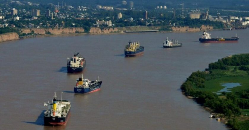 La Federación Marítima y Fluvial desmintió a Larreta que culpó a los Convenios por la falta de barcos nacionales en la Hidrovía: «Posee un profundo desconocimiento»