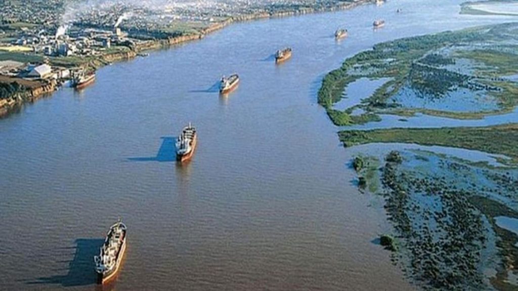 Con fuerte presencia gremial y el respaldo de Pablo Moyano, convocan para el jueves a una marcha federal "en defensa" del Río Paraná y el Canal Magdalena