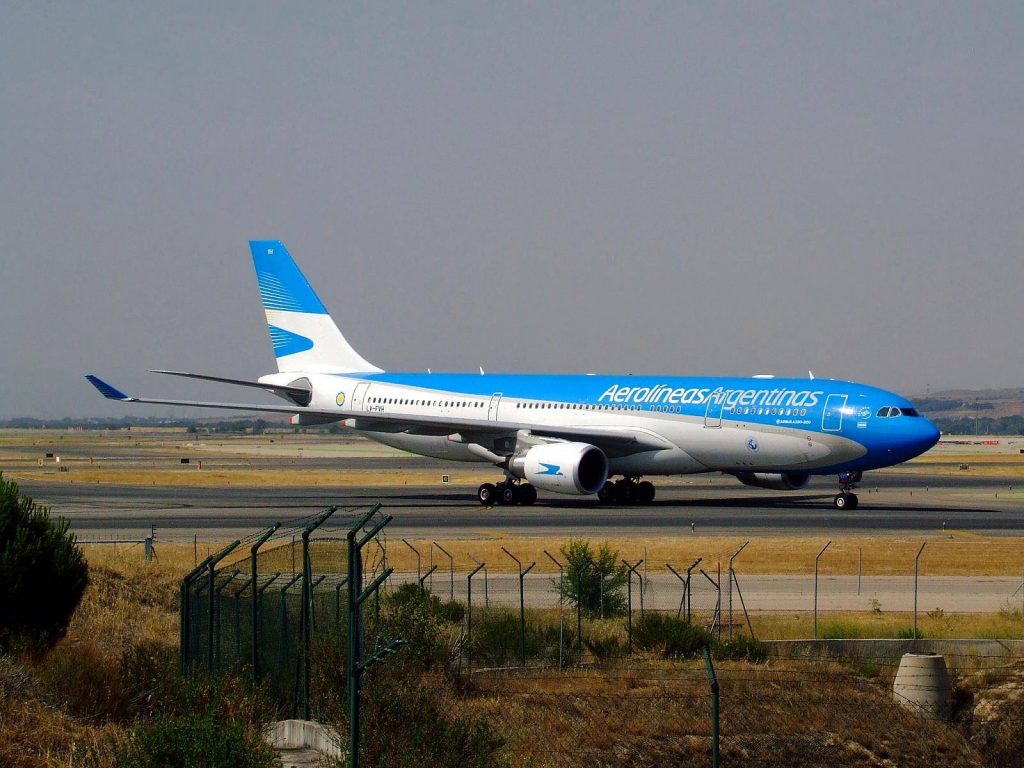 Por la aceleración de la inflación, los gremios aeronáuticos apuran la reapertura de las paritarias en Aerolíneas Argentinas
