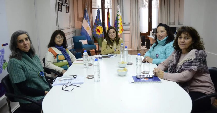 Judiciales bonaerenses se reunieron con la ministra de las mujeres para impulsar la Ley Micaela en el Poder Judicial y reclamaron la mesa de monitoreo salarial